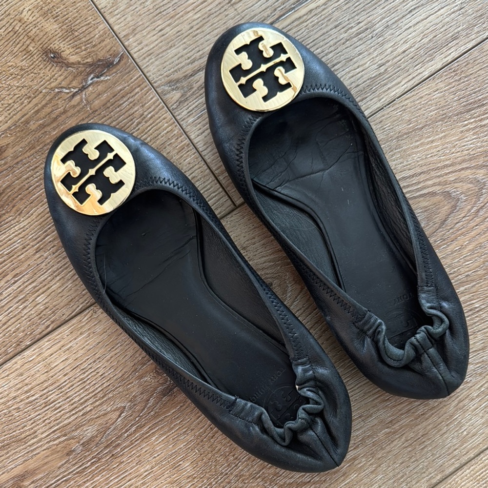 Tory Burch Black and Gold Flats with Logo Accent
